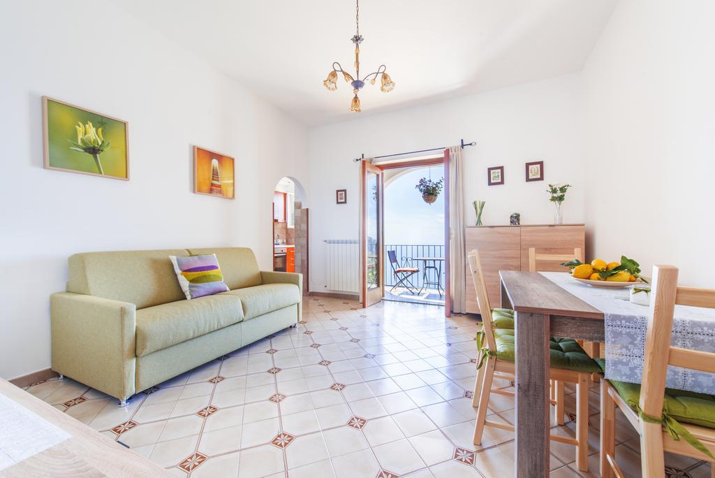 L'Uliveto Bed and Breakfast Positano Exteriör bild